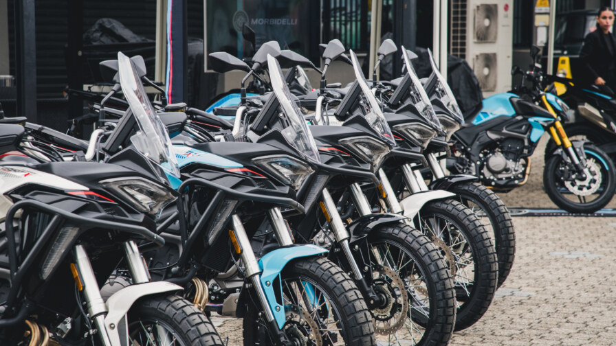 Morbidelli Press 080925