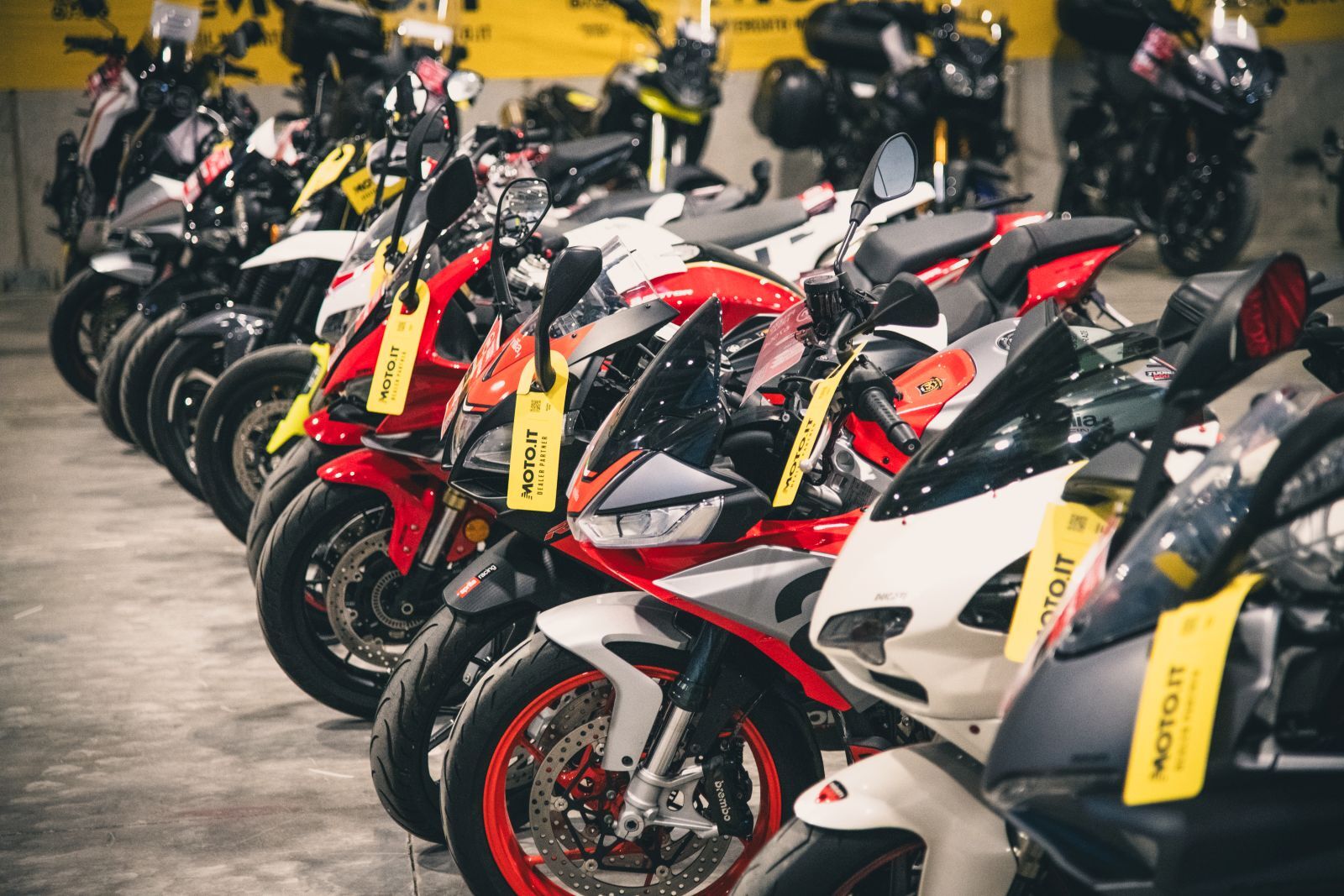 Crm prova gratis moto 2