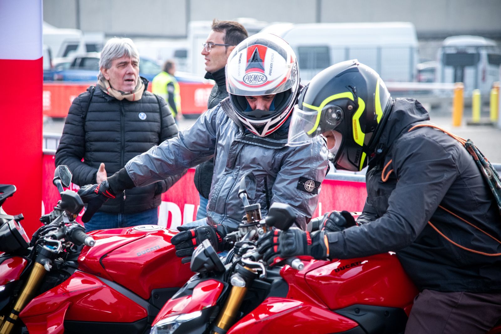 Crm test ride moto 2